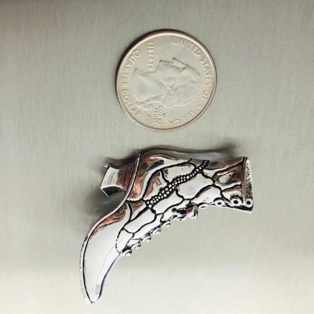 VINTAGE Boot Brooch/Pin - Picture 3 of 3